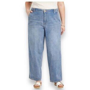 Universal Thread Women’s Relaxed Straight Light Wash Jeans, Blue, Size 18R